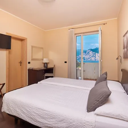 Szálloda Smeralda Malcesine